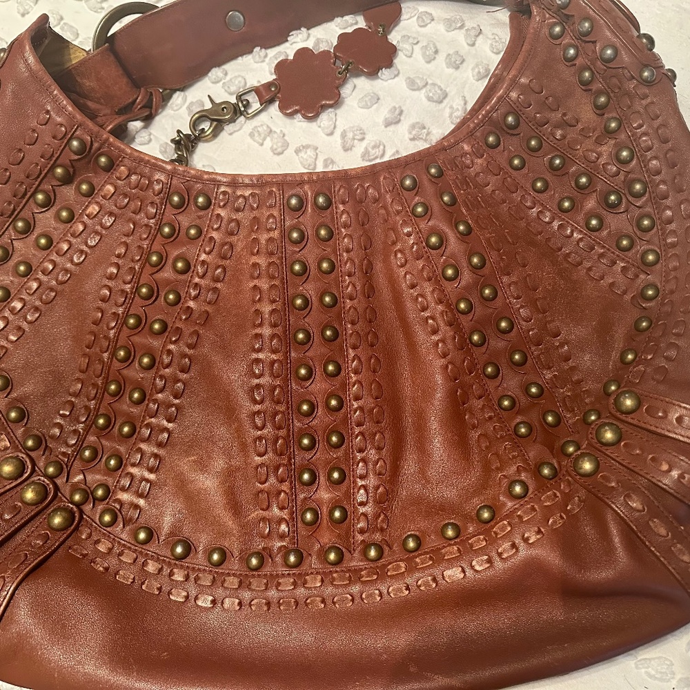 Isabella Fiore Vintage Hobo bag
